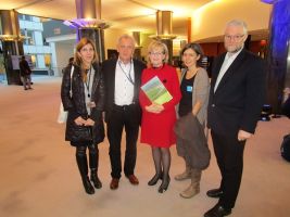 Peatland experts with EU-parlamentarians
